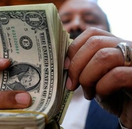 Валютный избыток при пустых карманах