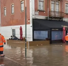 На Испанию и Португалию обрушились сильные ливни, есть жертвы