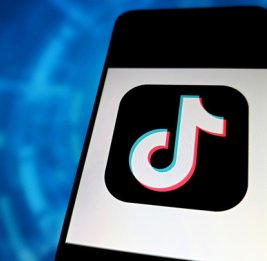 Евросоюз призвал TikTok изменить "вызывающий привыкание" дизайн