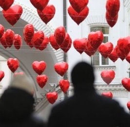 Что подарить парню на 14 февраля...