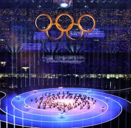 Милан превратил открытие Олимпиады в грандиозный спектакль