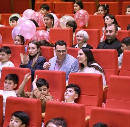 В Гянджинском государственном драматическом театре состоялась премьера анимационного сериала &laquo;Иси и Пити&raquo;