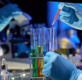 Азербайджан сократил расходы на импорт продукции химпрома из Турции