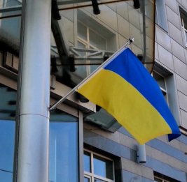 Politico: непубличный Энди Бейкер сыграл важную роль в вопросе Украины