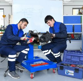 Агентство: 176 человек с высшим образованием приняты в учреждения профобразования