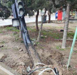 Выезжая на дорогу, проверь автомобиль