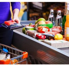 В Азербайджане розничный товарооборот вырос на 3,7%