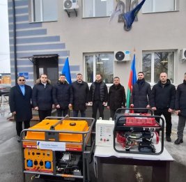 Гумпомощь, направленная Азербайджаном Украине, передана по назначению