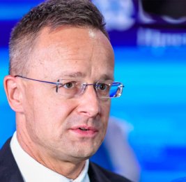 Сийярто: Зеленский не хочет пропускать нефть из РФ в Венгрию без весомых причин