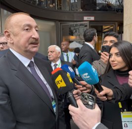 Президент Ильхам Алиев в Мюнхене дал интервью азербайджанским телеканалам