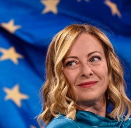 СМИ: Мелони предпочла Мюнхенской конференции поездку в Африку