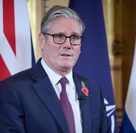 Британский политик Синклер: никто не хочет заменять Стармера на его посту