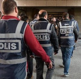 Миллионы лежали на парковке