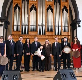 И снова &laquo;Диалог поколений&raquo;