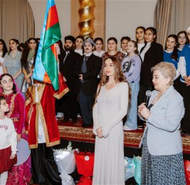 Арзу Алиева приняла участие в мероприятии под названием &laquo;После темноты&raquo;