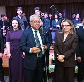 Состоялась презентация транслитерированного издания журнала Övraqi-nəfisə