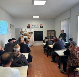 Земля, которая снова живет