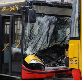 В Варшаве в результате столкновения двух трамваев пострадали шесть человек