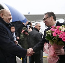 Друг ценен делами 