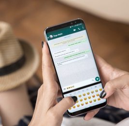 В Азербайджане запретили слежку за перепиской в WhatsApp