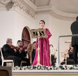 Под знаком &laquo;Лунной сонаты&raquo;
