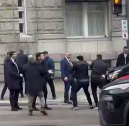 Испорченный камертон 