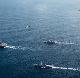 США ударили по судну с наркотиками в Тихом океане