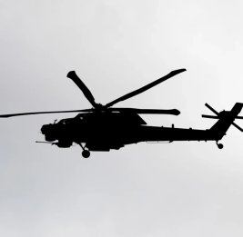 В России вертолет совершил жесткую посадку