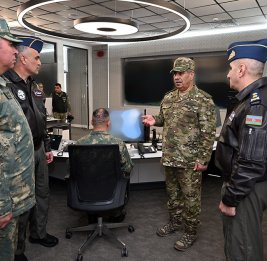 Закир Гасанов проверил служебно-боевую деятельность воинской части ПВО