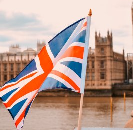 В Великобритании будут расследовать деятельность брата Карла III на посту торгового посланника