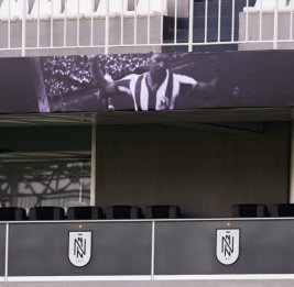 Самой большой трибуне стадиона &laquo;Нефтчи&raquo; присвоено имя Анатолия Банишевского