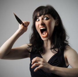 Не трогай бабушку!