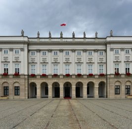 Из офиса Президента Польши украдено более 140 тысяч долларов