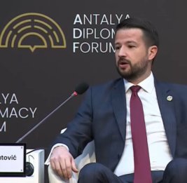 Президент Монтенегро примет участие в Глобальном Бакинском форуме