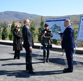 Президент Ильхам Алиев ознакомился с работами, проделанными в селе Ходжавенд