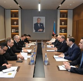 Обсуждены вопросы сотрудничества между Азербайджаном и Туркменистаном