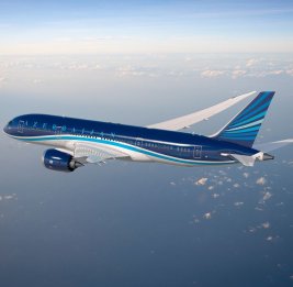 Два самолета AZAL вернулись в Баку из-за закрытия воздушного пространства Ирана