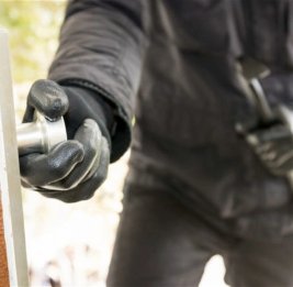 В Баку задержан мужчина, укравший из квартиры вещи на 6 000 манатов