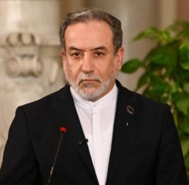 Арагчи: Война против Ирана незаконна и будет иметь последствия