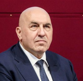 Глава Минобороны Италии не смог вылететь из Дубая из-за атаки Ирана