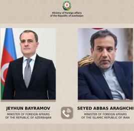 Джейхун Байрамов выразил соболезнования иранскому коллеге