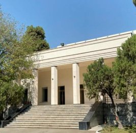 Азербайджан помогает эвакуировать россиян