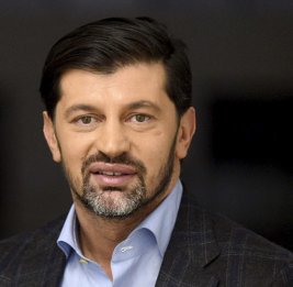 Мэр Тбилиси не может вернуться в Грузию