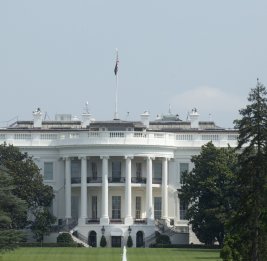 В США усомнились, что военная операция в Иране приведет к смене власти в стране