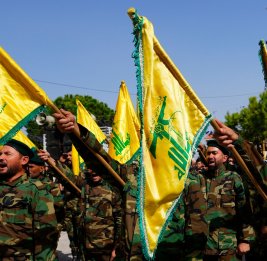 В Ливане раскритиковали решение о запрете деятельности "Хезболлы"