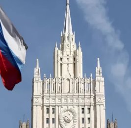 МИД РФ призвал россиян покинуть Иран и воздержаться от поездок