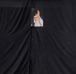 Прощание с Хаменеи не состоится