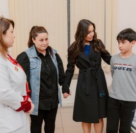 Лейла Алиева посетила Наримановскую детскую клиническую больницу Республиканского педиатрического центра