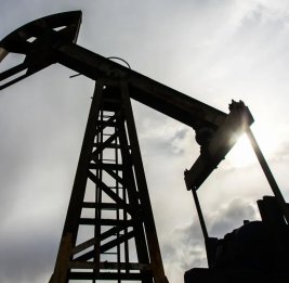 Нефть торгуется разнонаправленно