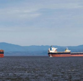 КСИР: Иран поразил танкер США в северной части Персидского залива